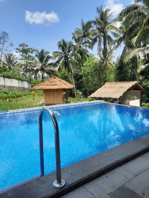 Villa As-Salam, Kadungora, Garut Exteriör bild